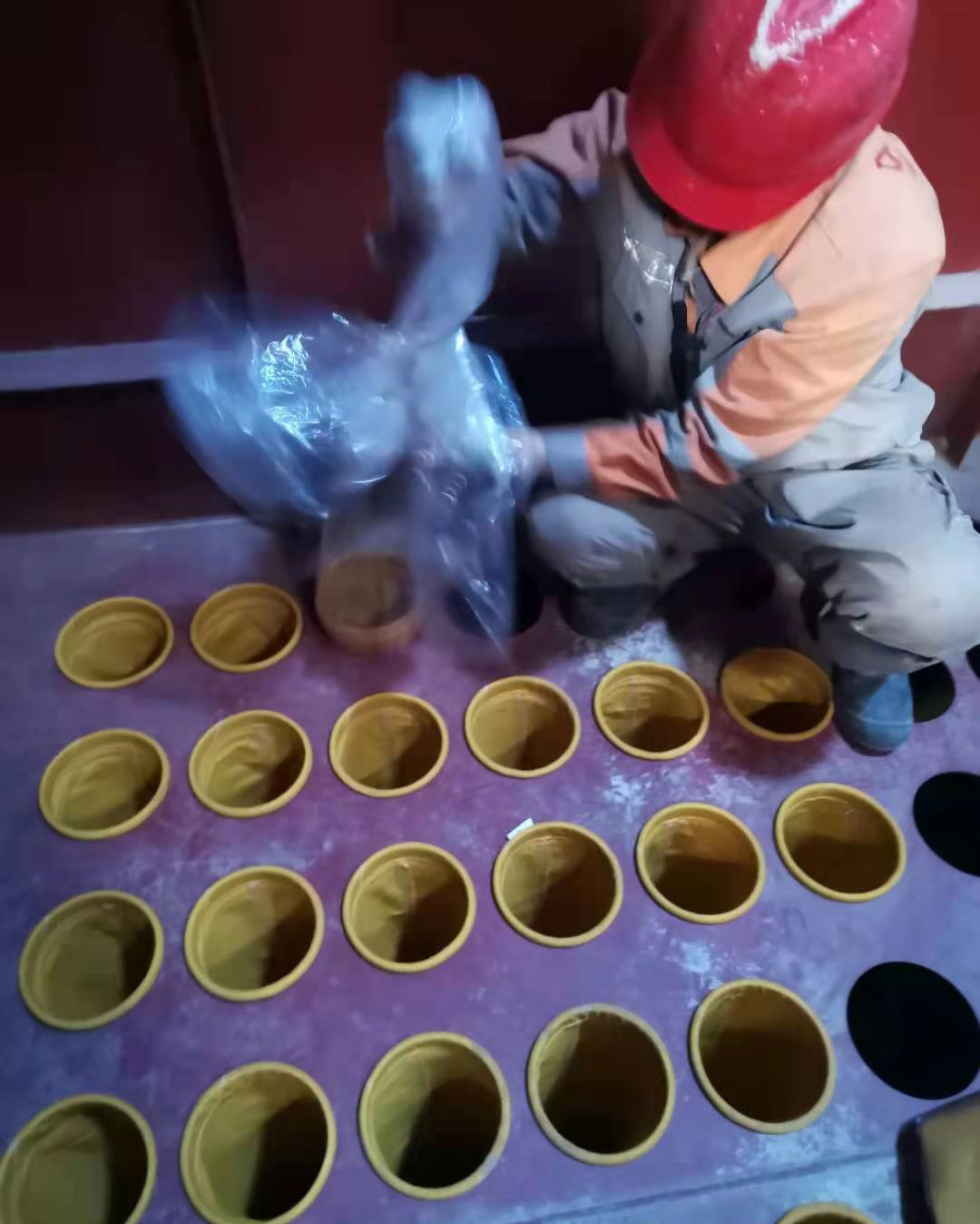 除塵布袋/骨架專業拆卸安裝服務